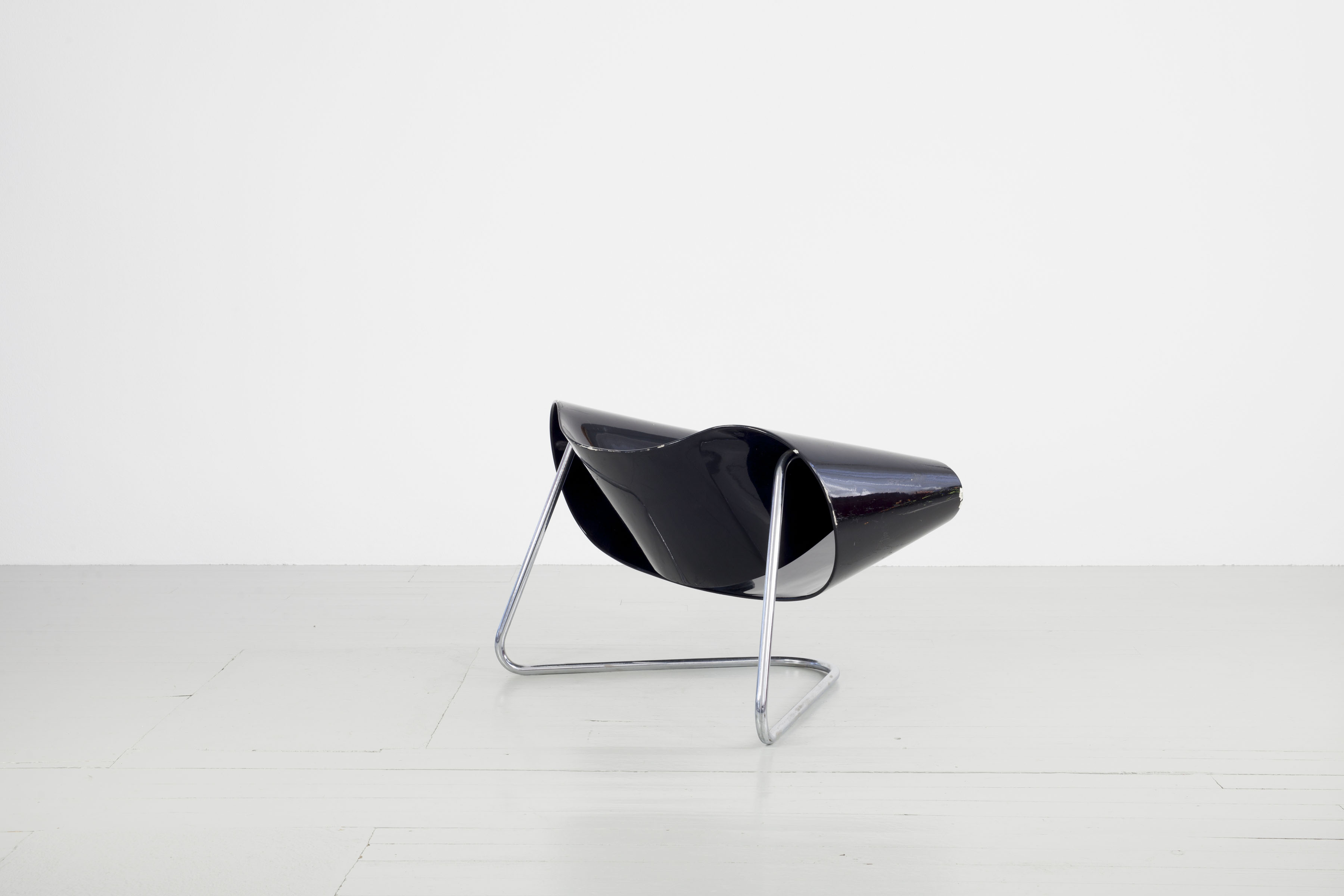 Franca Stagi & Leonardi Cesare Ribbon Chair