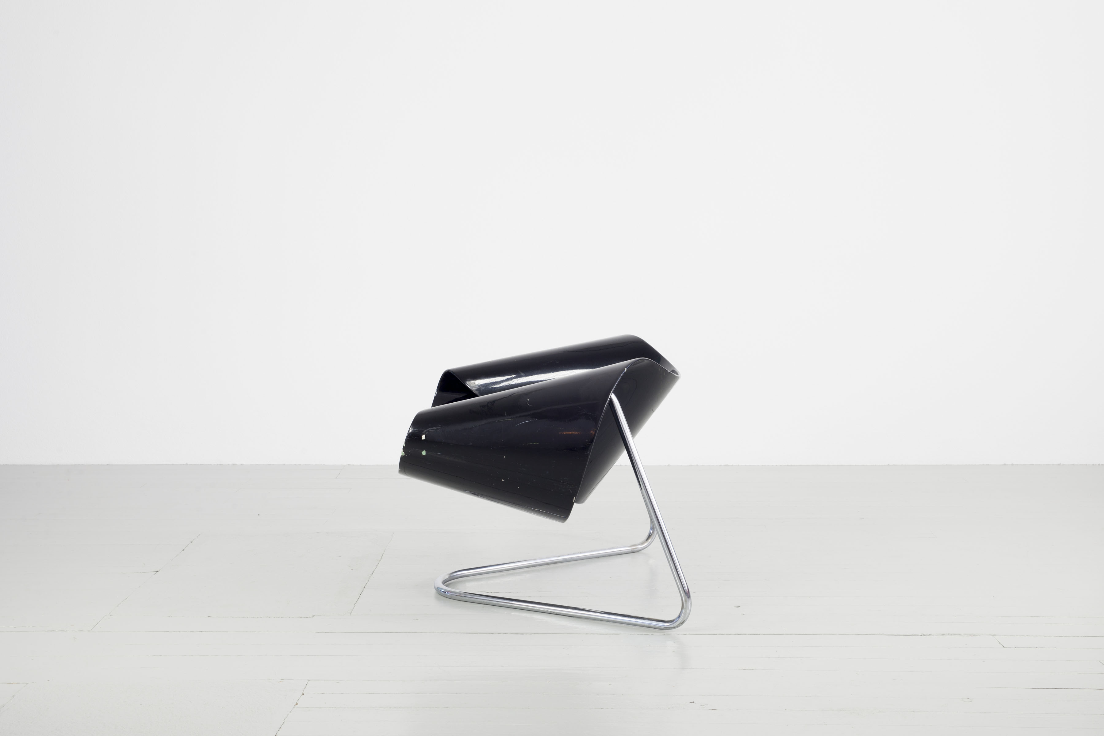 Franca Stagi & Leonardi Cesare Ribbon Chair