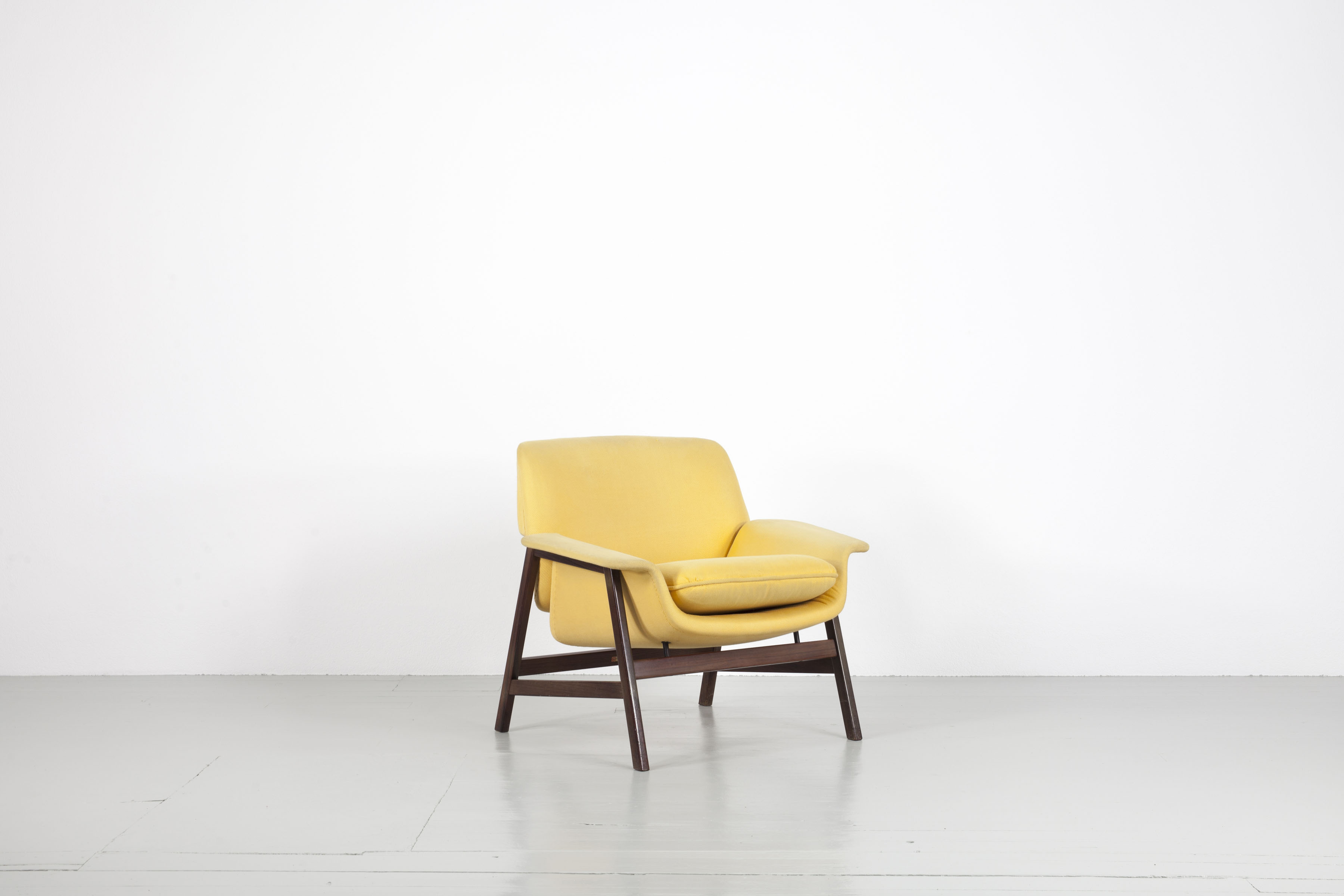 Gianfranco Frattini 849 Cassina