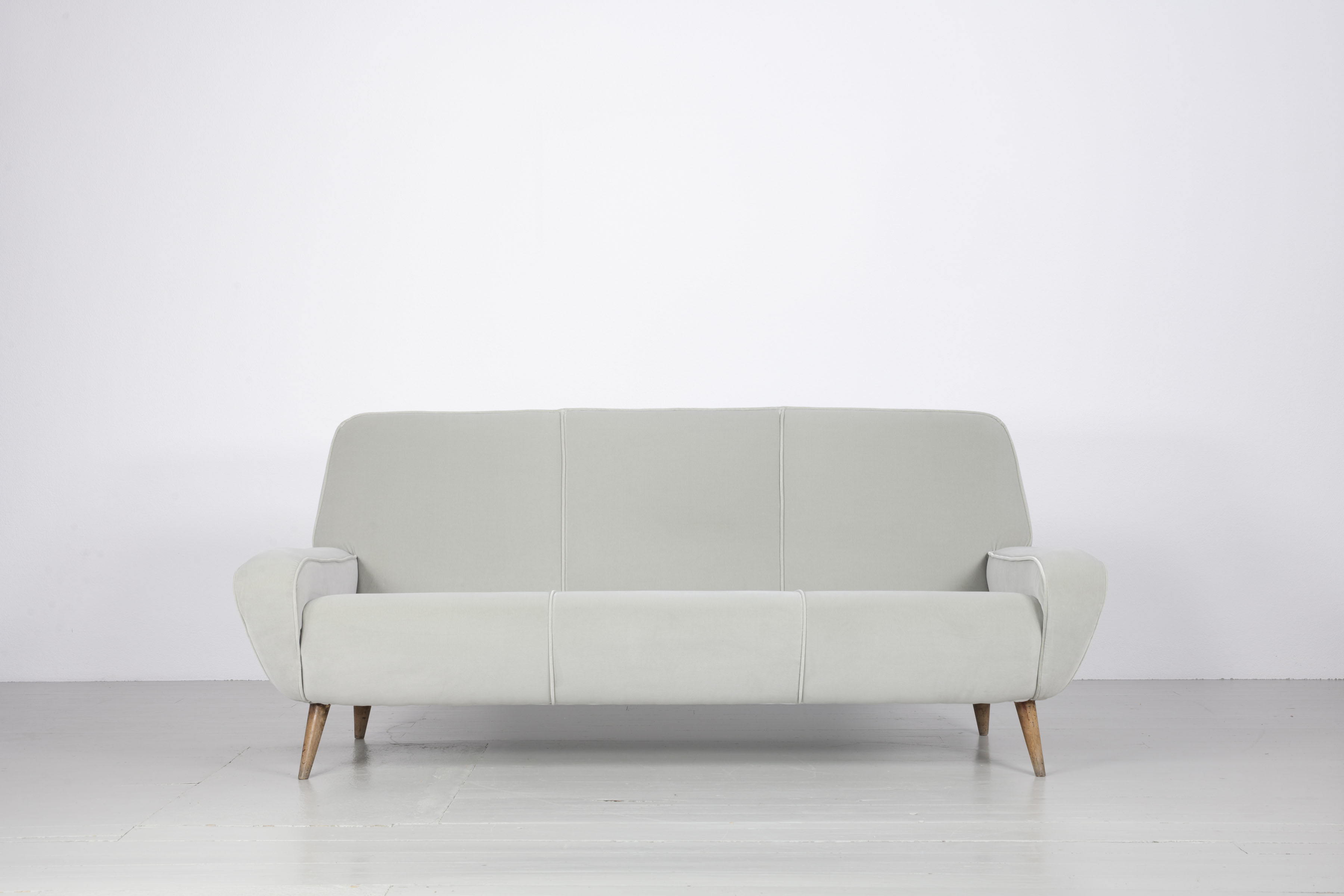 Sofa Gianfranco Frattini Modell 830